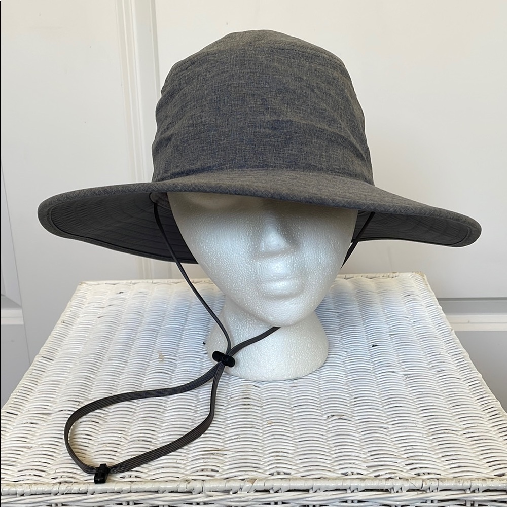 Solar Escape Gray Sun Hat One Size